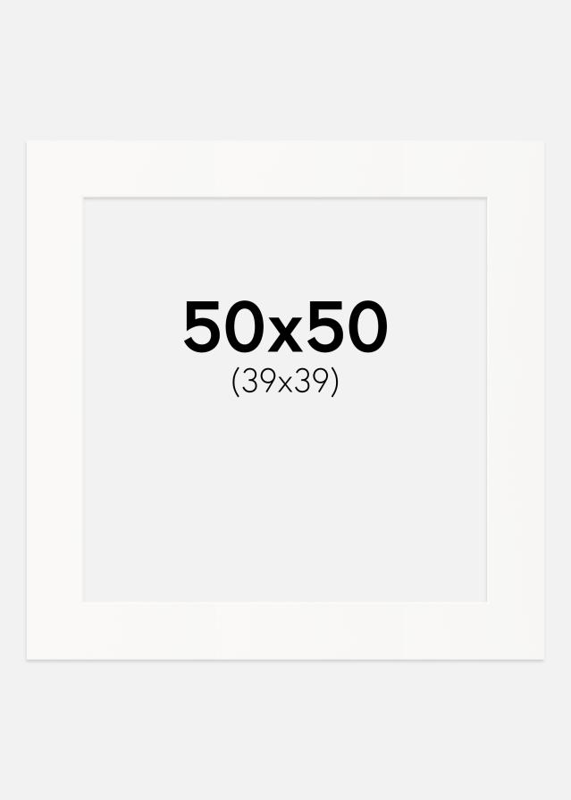 Passepartout Offwhite (Vit kärna) 50x50 cm (39x39)