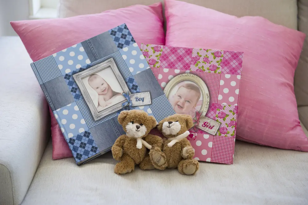 Patchwork Baby Album Blå - 28x30,5 cm (50 Vita sidor / 25 blad)