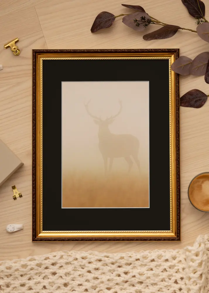 Ram Abisko Guld 42x59,4 cm (A2) - Passepartout Svart 25x38 cm