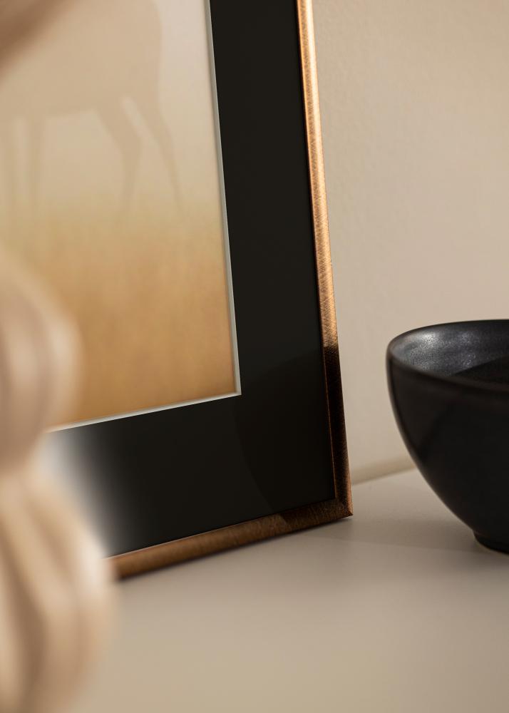 Ram New Lifestyle Brons 50x70 cm - Passepartout Svart 33x56 cm