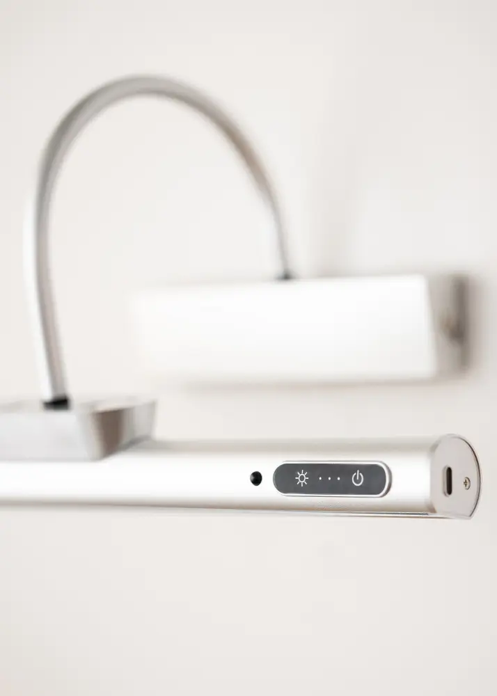 KAILA Spark Batteridriven Tavelbelysning 35 cm - Silver